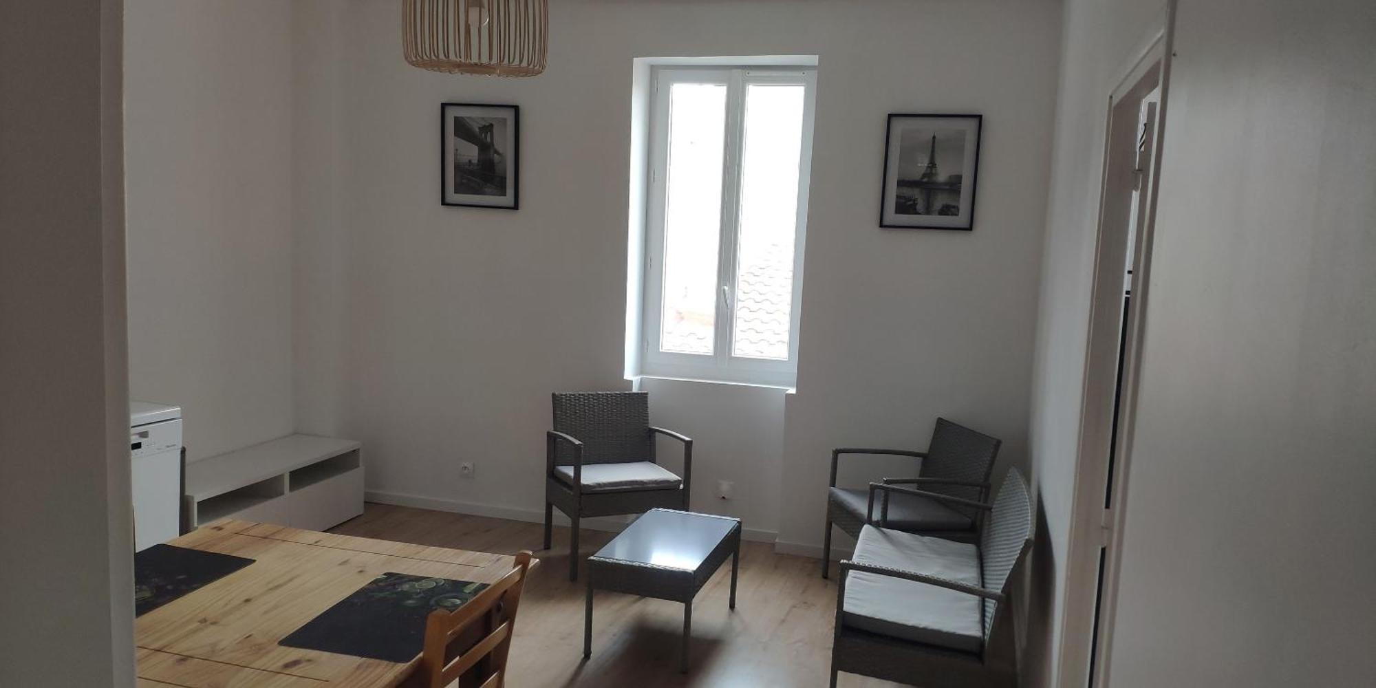 Appartements Simples Et Fonctionnels *
